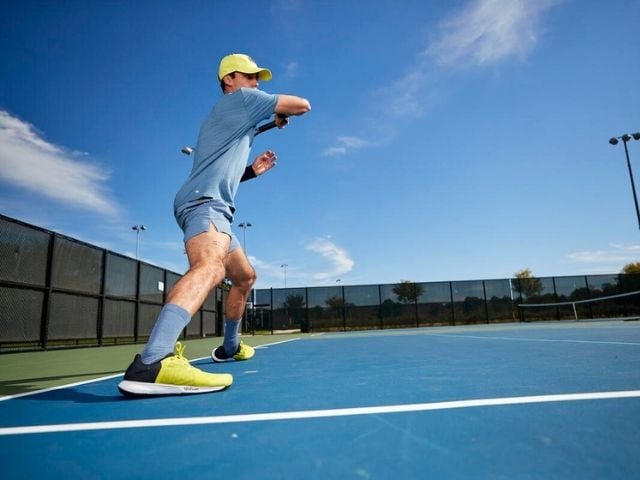 Apua oikeiden tenniskenkien valintaan